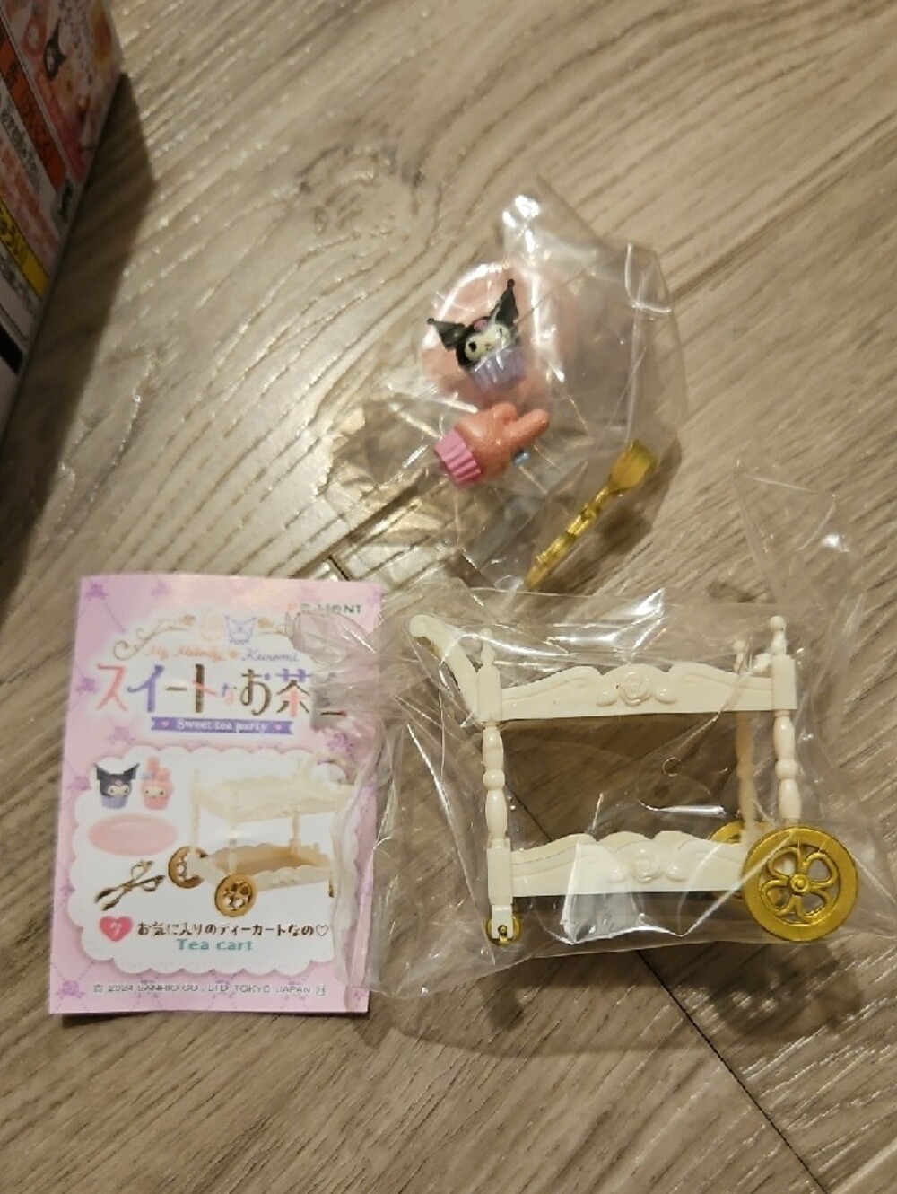 Sanrio My Melody & Kuromi Tea Party Miniature Box - Pink, White, Green - Picture 5 of 5